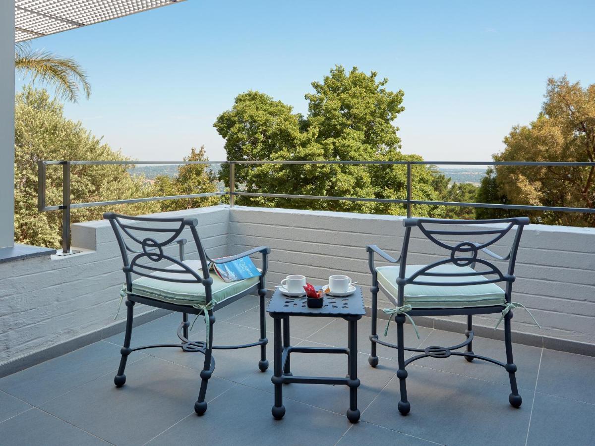The Cliffside Boutique Getaway Country house Johannesburg