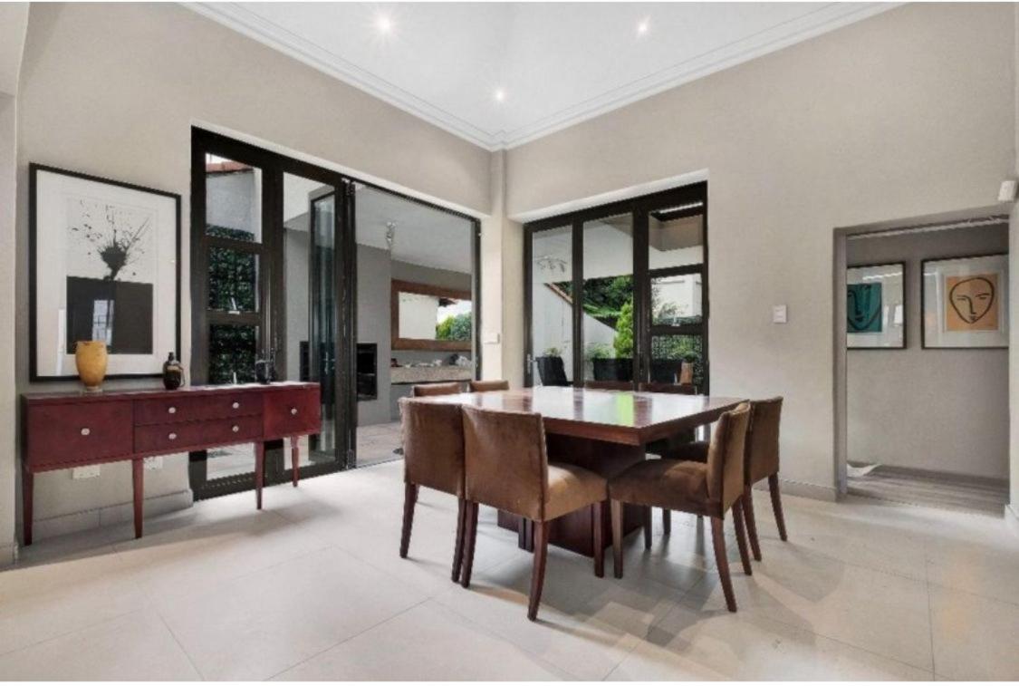 Apartment 13 Sandown Valley, Sandton *