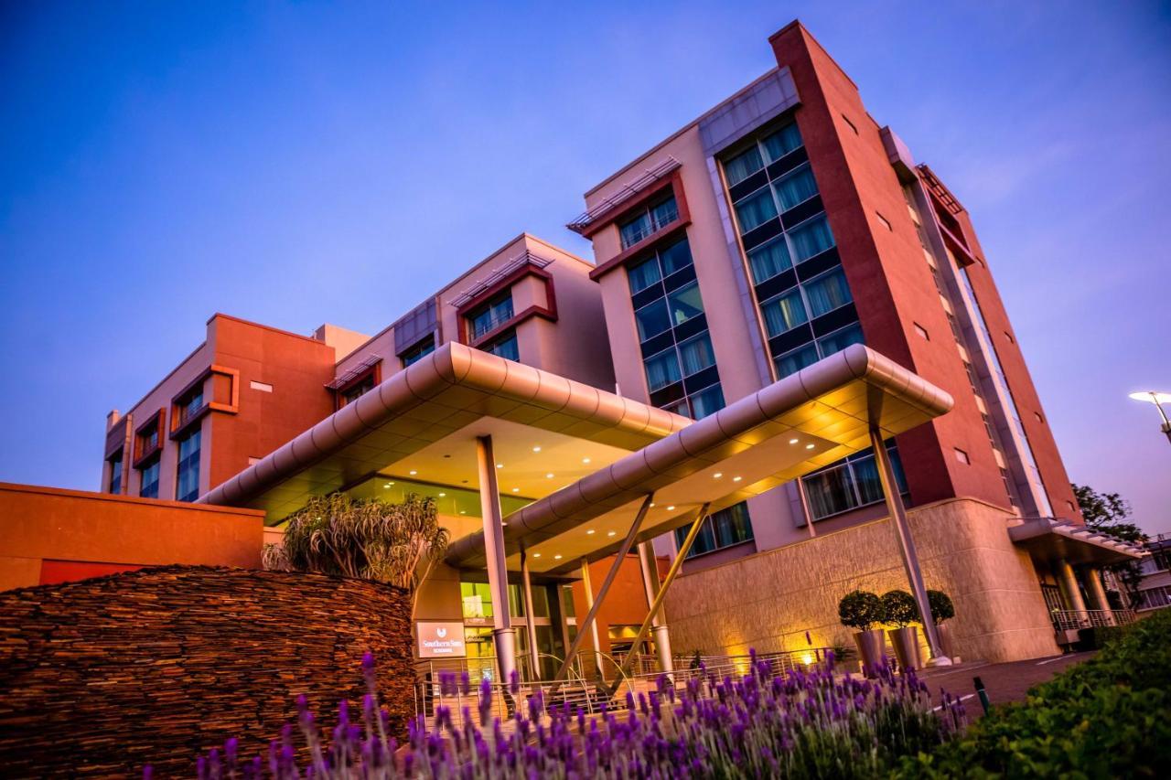 Southern Sun Rosebank,