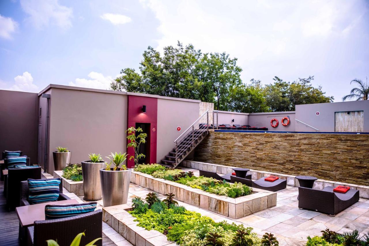 Southern Sun Rosebank,