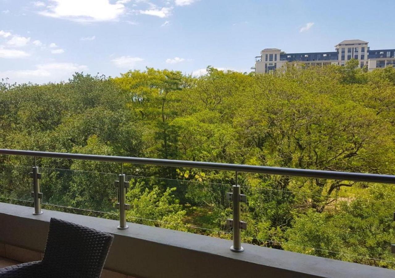 Zuri Residences At Degrees *