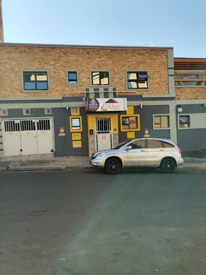 Sleepaway * Johannesburg