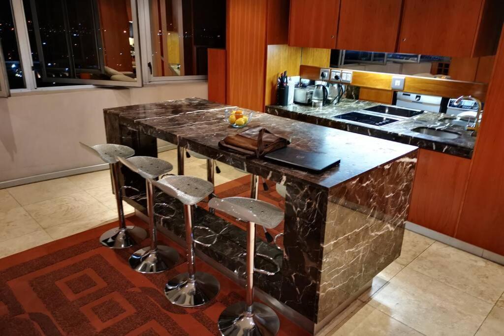 Apartment 1507-amazing Views & Unique Joburg Cbd Luxury *