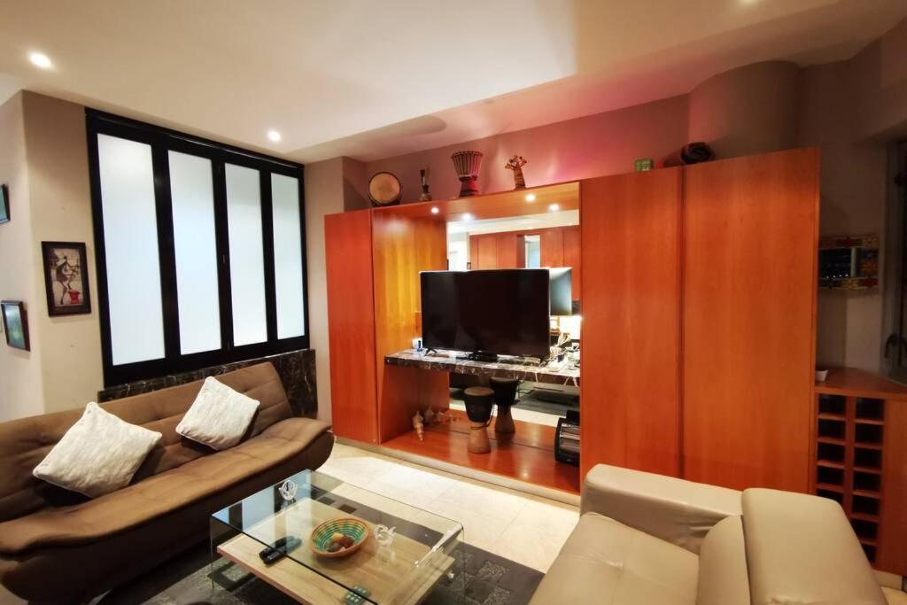 1507-amazing Views & Unique Joburg Cbd Luxury * Johannesburg