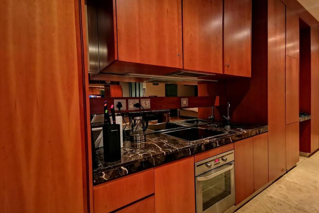 1507-amazing Views & Unique Joburg Cbd Luxury * Johannesburg