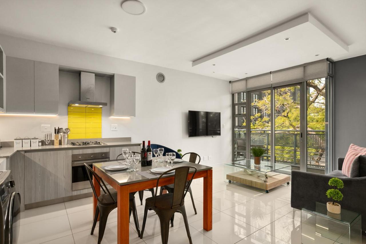 Apartment Easy - The Median Rosebank *