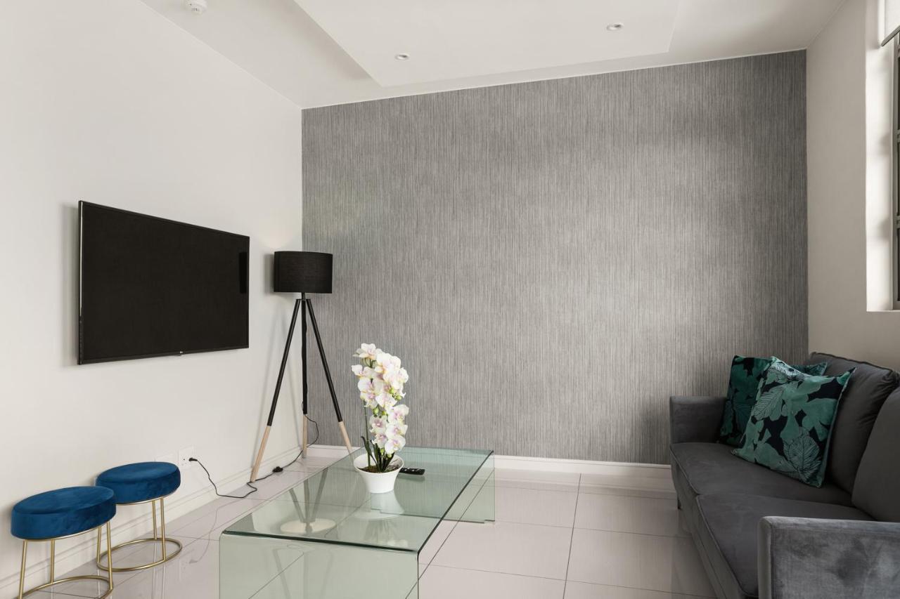 Apartment Easy - The Median Rosebank