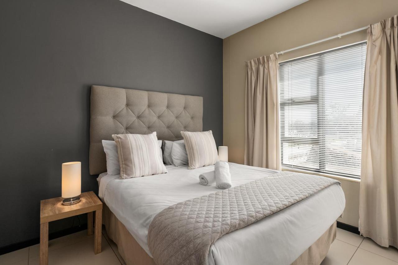 Apartment Easy - The Vantage Rosebank Johannesburg