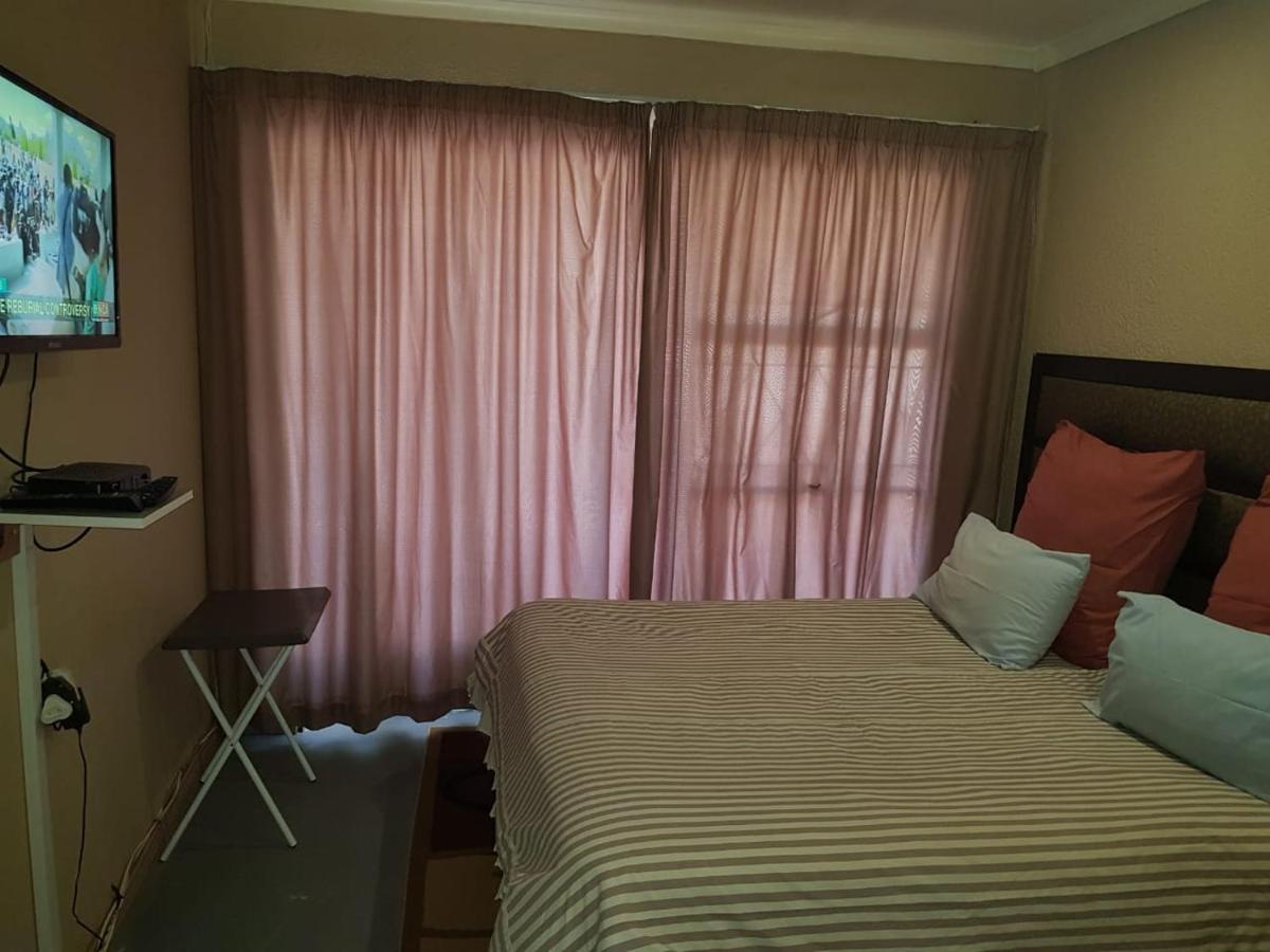 The Fairlands Hideout * Johannesburg