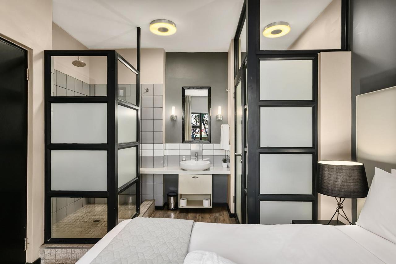 Apartment Easy - The Vantage Rosebank Johannesburg