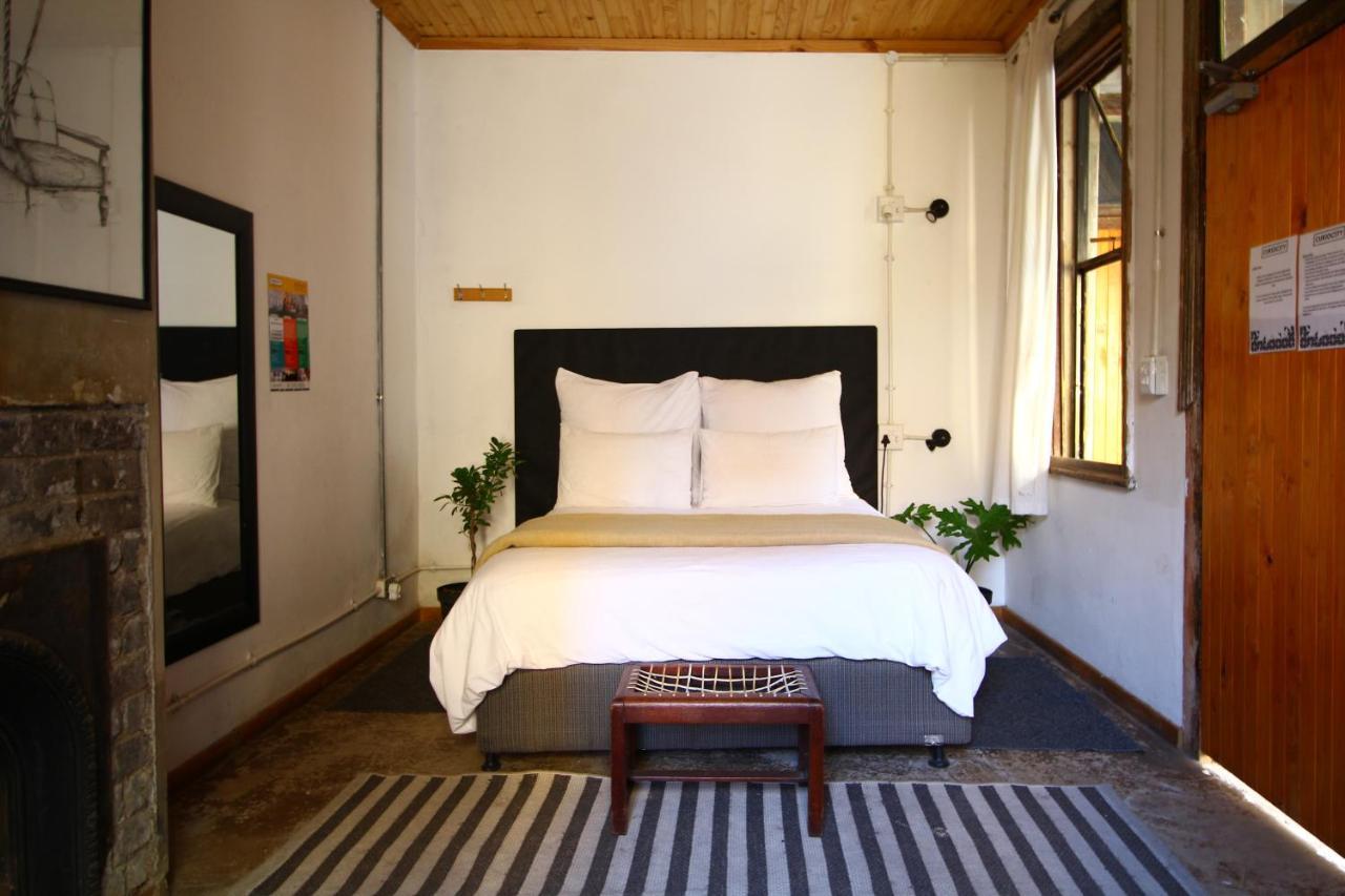Curiocity Backpackers