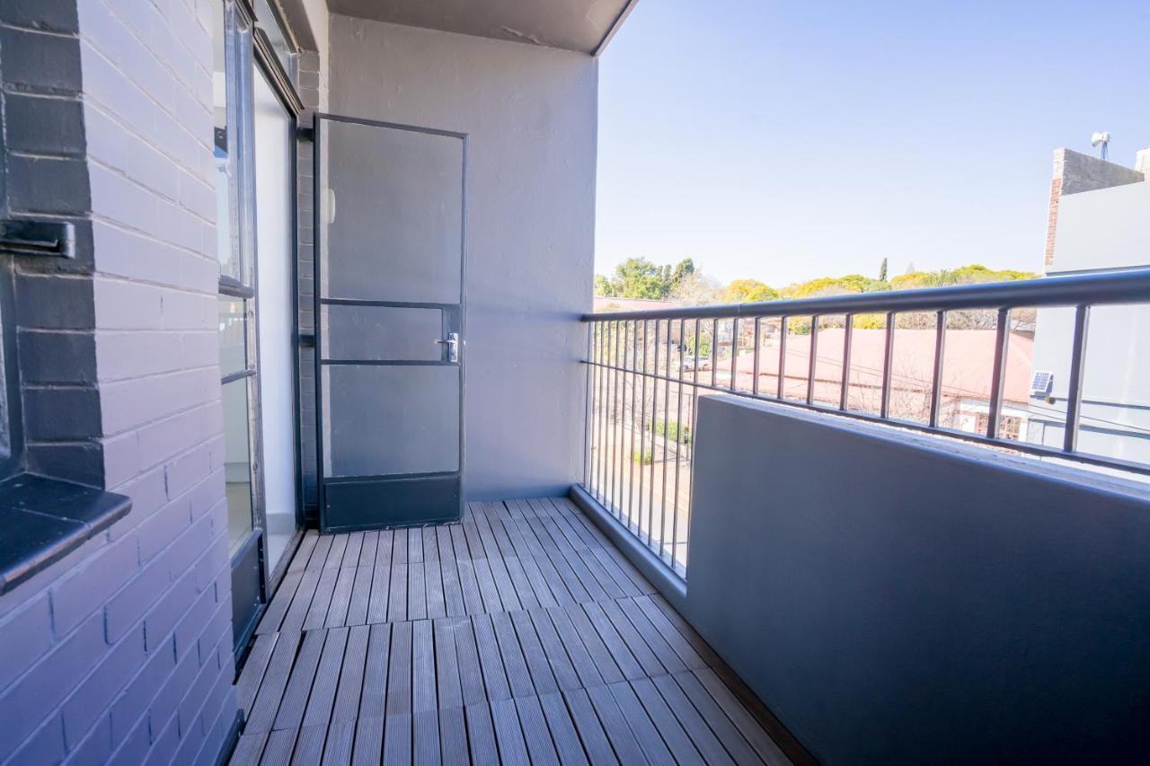 Apartment Melville Corner