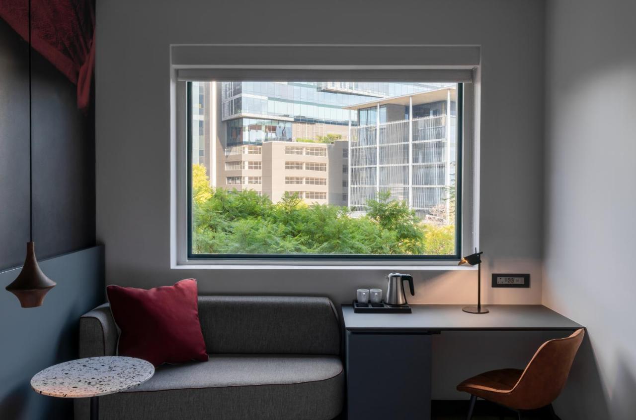 Radisson Red Rosebank Hotel Johannesburg