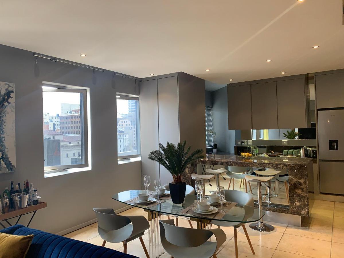 Joburg Gem With A Splash Of Chic & The Vibe! Johannesburg