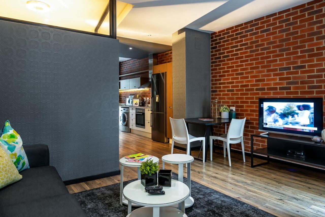 Corporate Rentals- The Vantage * Johannesburg