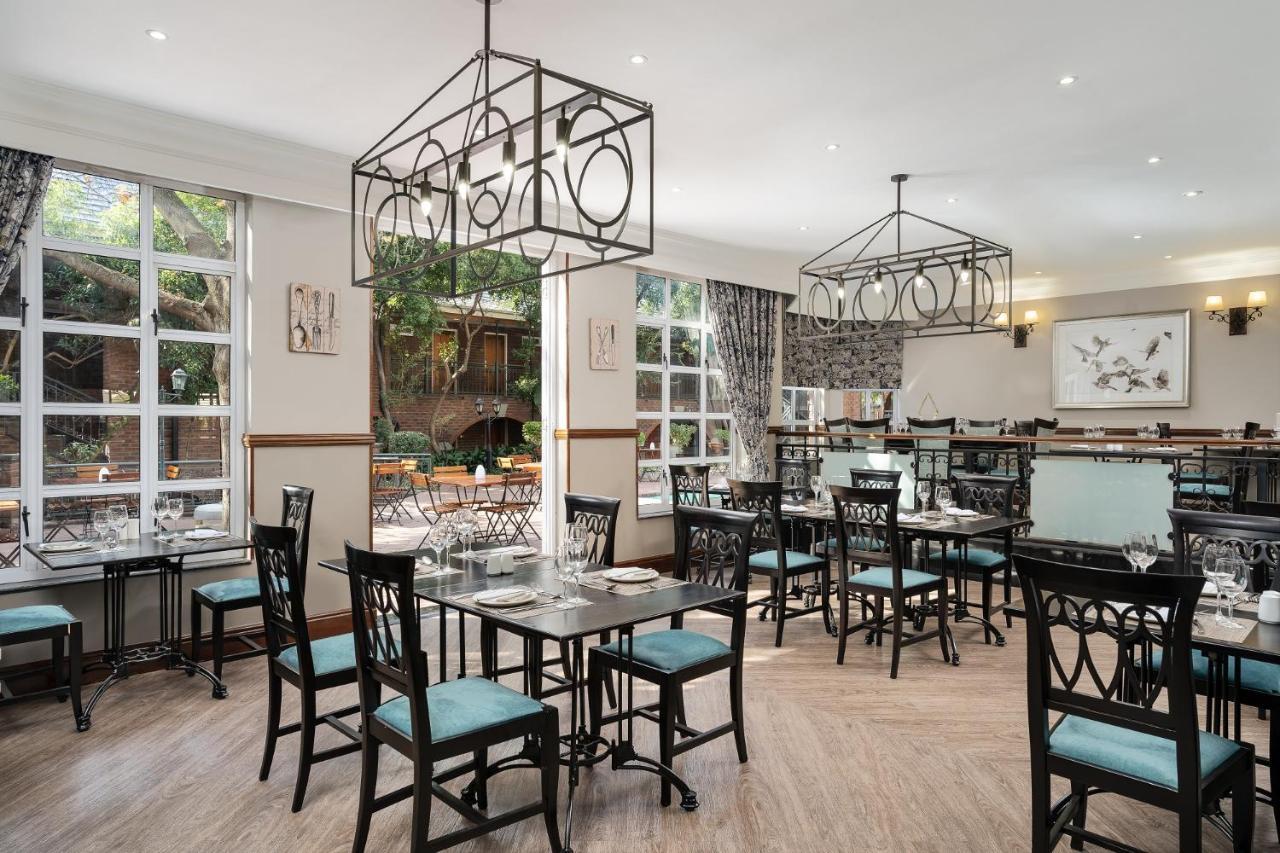 Premier Quatermain Hotel 4*
