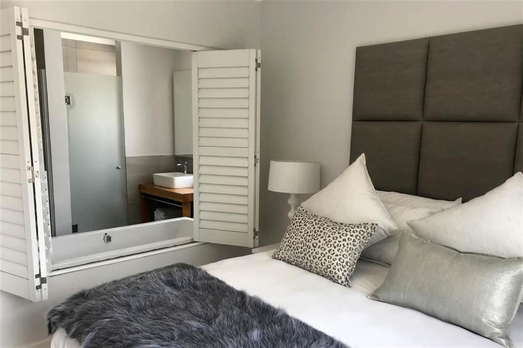 Apartment Anika Sandton *
