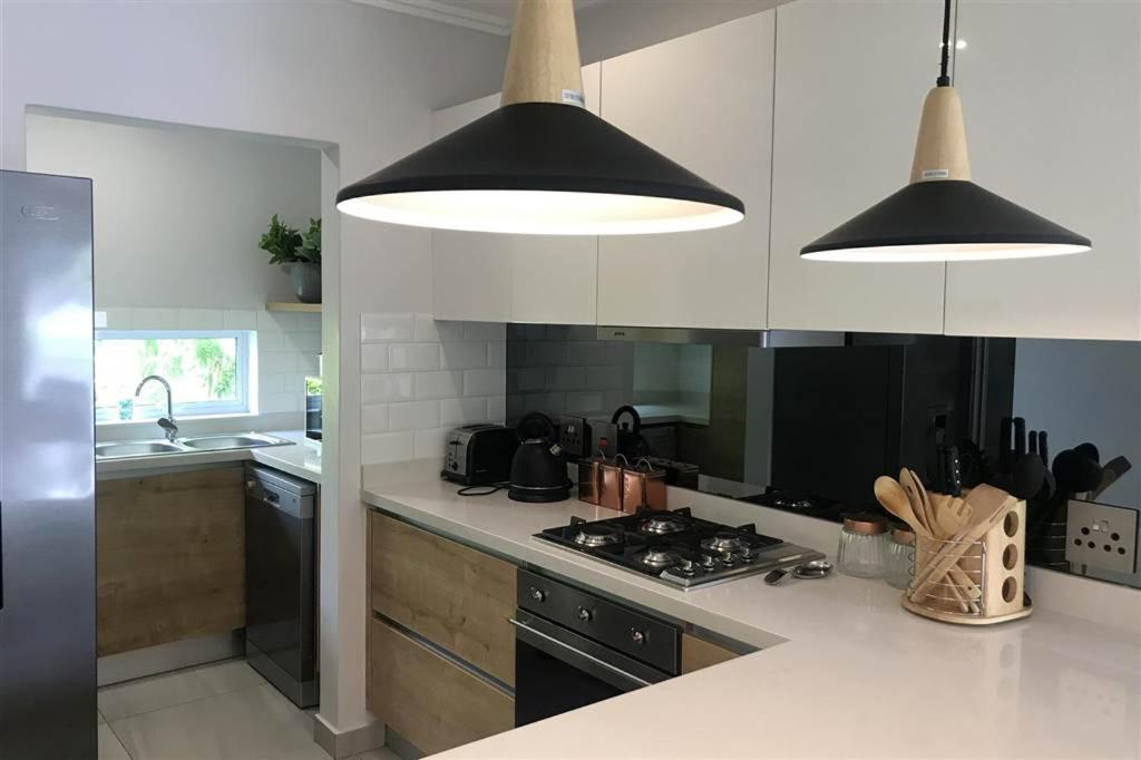 Anika Sandton Apartment Johannesburg