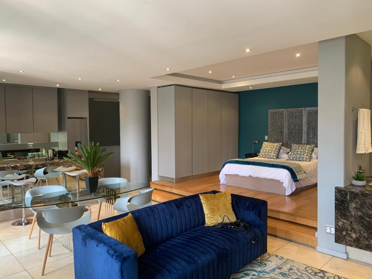 Apartment Joburg Gem With A Splash Of Chic & The Vibe! Johannesburg