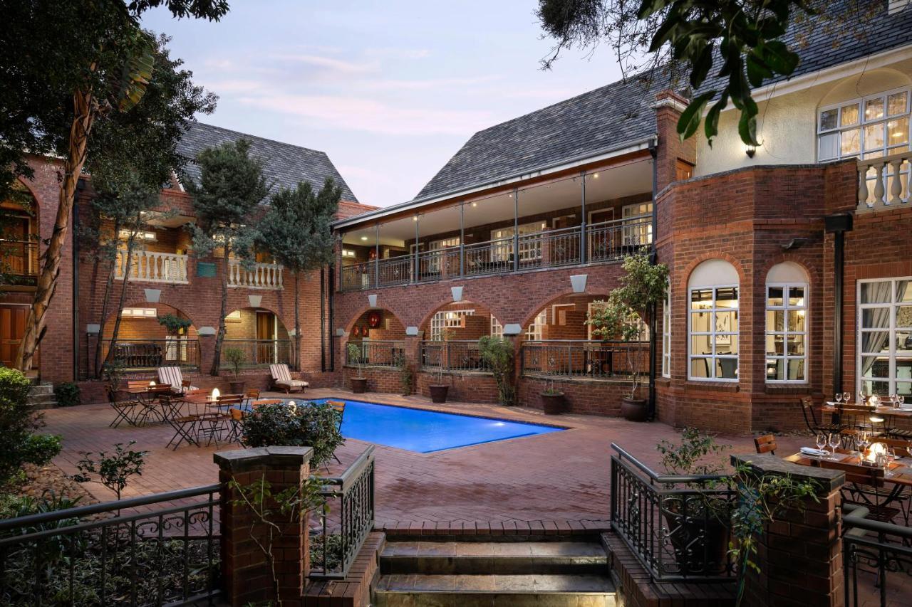 Premier Quatermain Hotel 4*