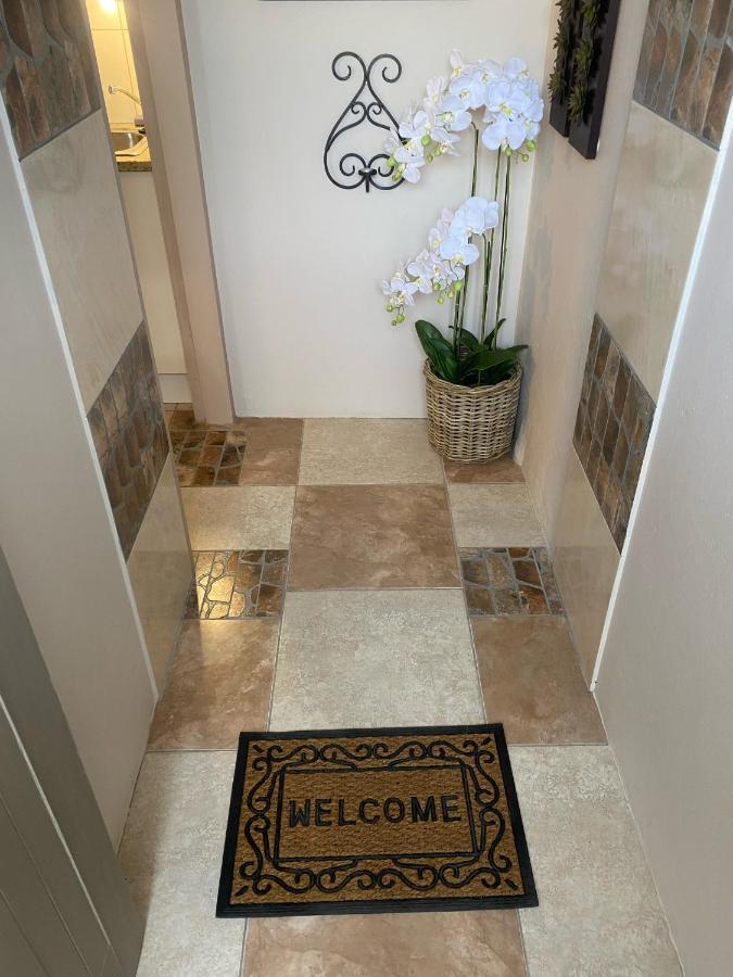 Harken House, Your Away From Home! * Johannesburg