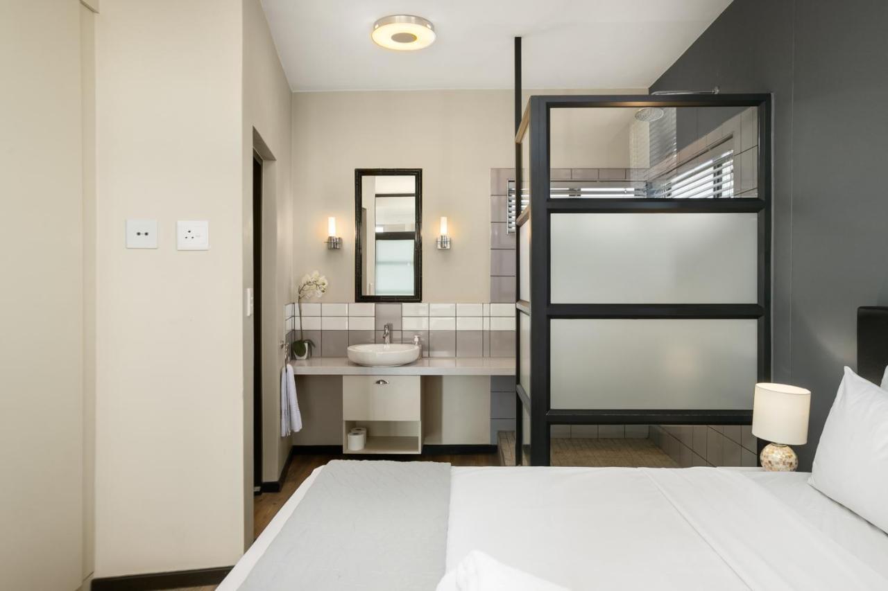 Apartment Easy - The Vantage Rosebank