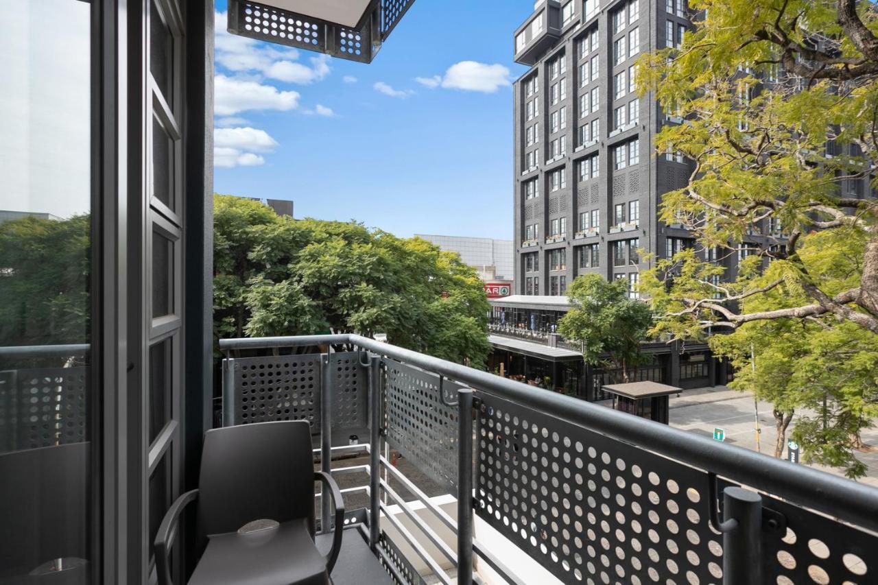 Easy - The Median Rosebank Apartment