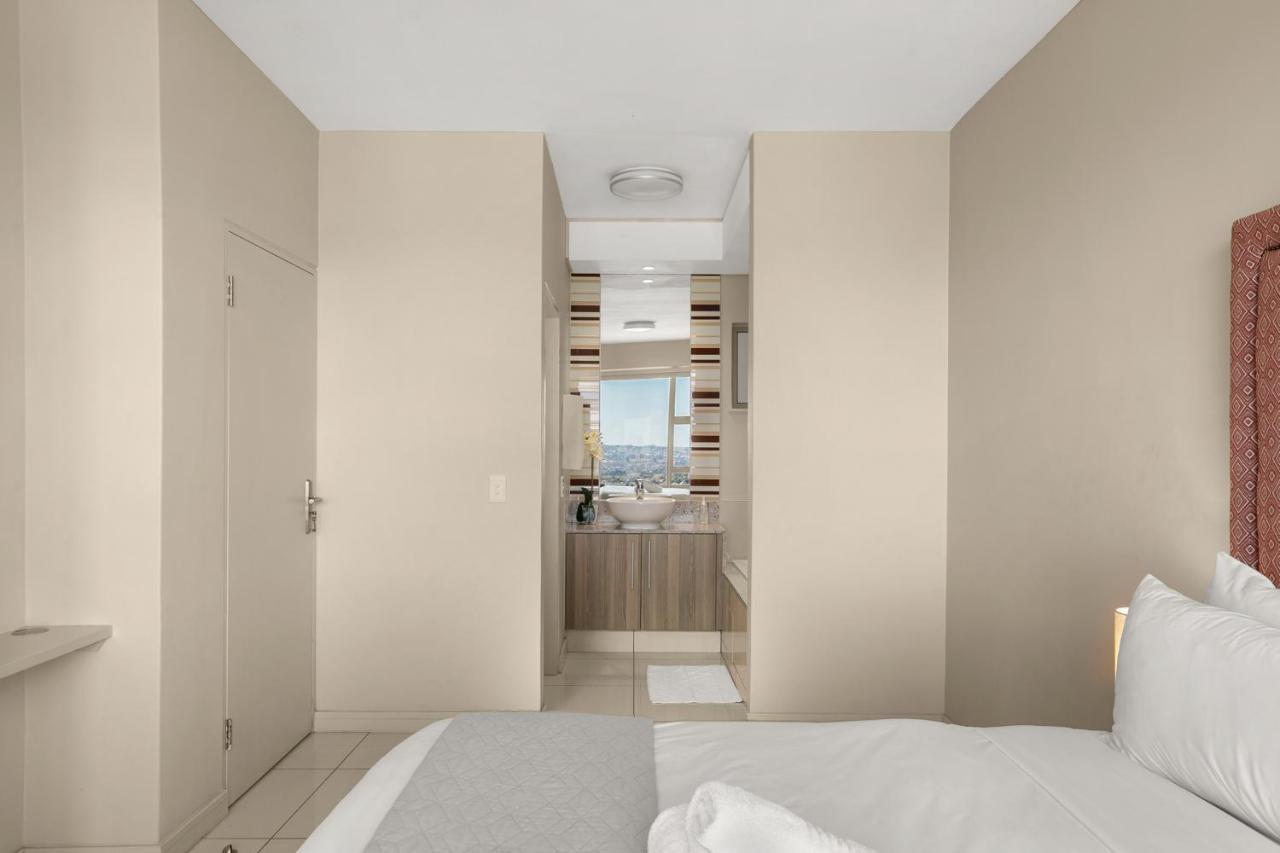 Easy - The Tyrwhitt Rosebank Apartment *