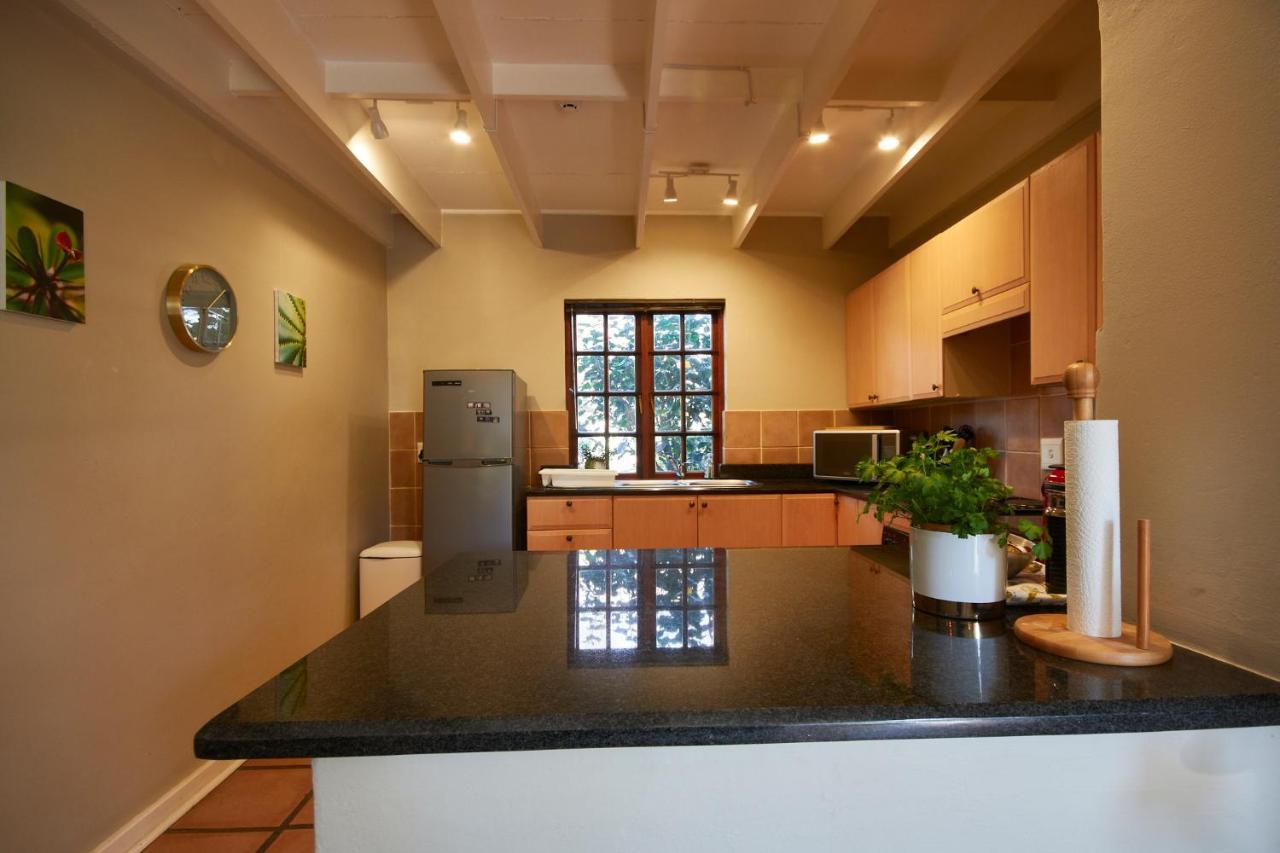 Apartamento Luxurious, Private, Central, Gas & Solar Powered Joanesburgo