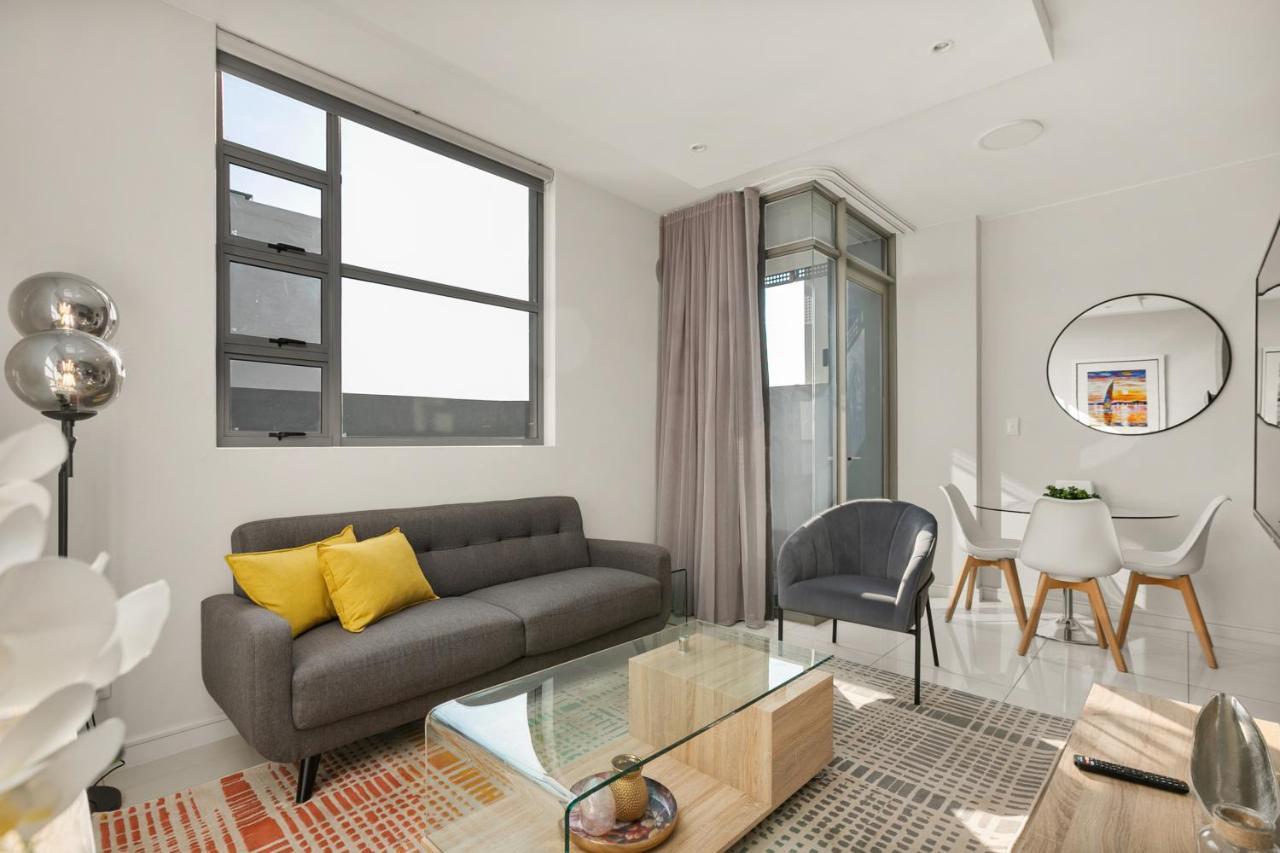 Apartment The Median