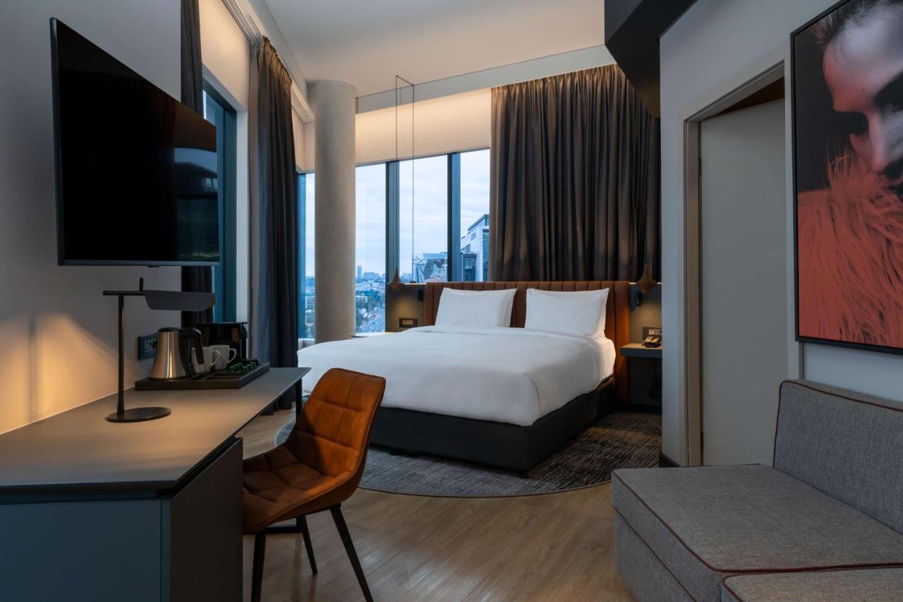 Radisson Red Rosebank Johannesburg