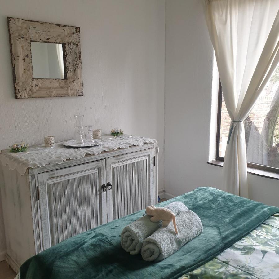 Waybury - A Cozy From !