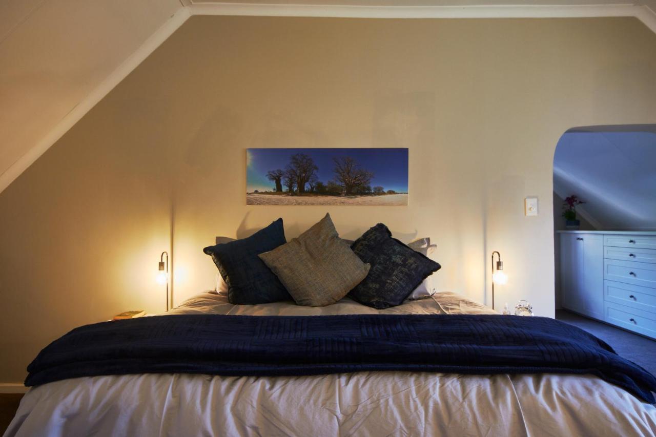 Luxurious, Private, Central, Gas & Solar Powered Apartamento Joanesburgo