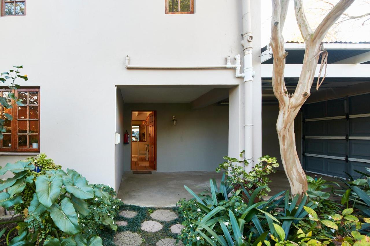 Luxurious, Private, Central, Gas & Solar Powered * Joanesburgo