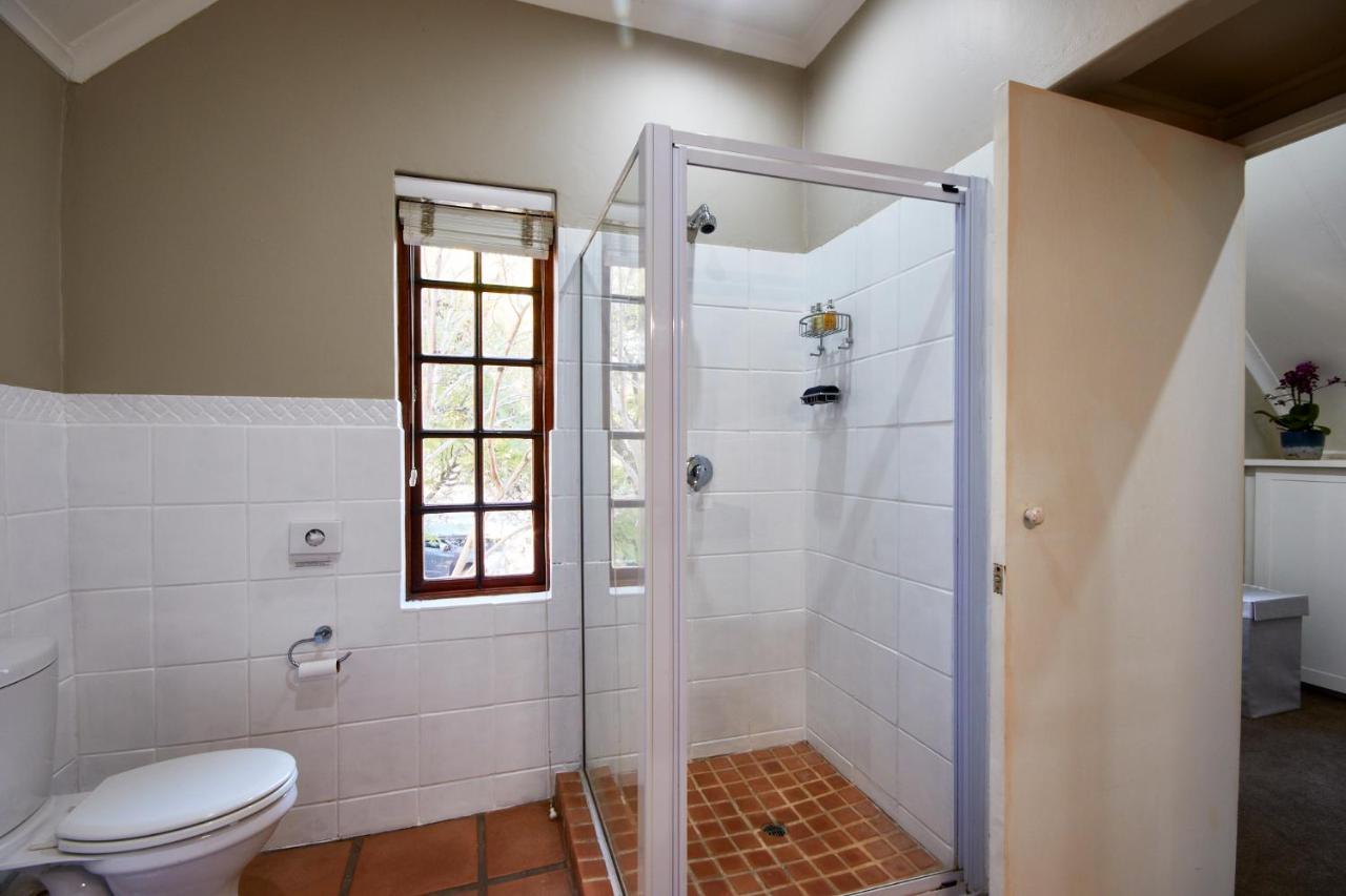 Luxurious, Private, Central, Gas & Solar Powered Joanesburgo