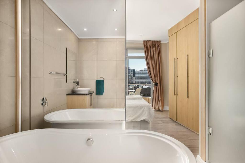 Hydro Park Penthouse * Johannesburg