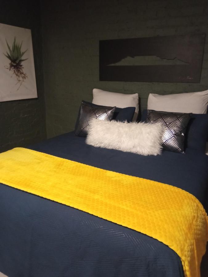 Maboneng Building Free Wifi And Swimming Pool Hotel Joanesburgo