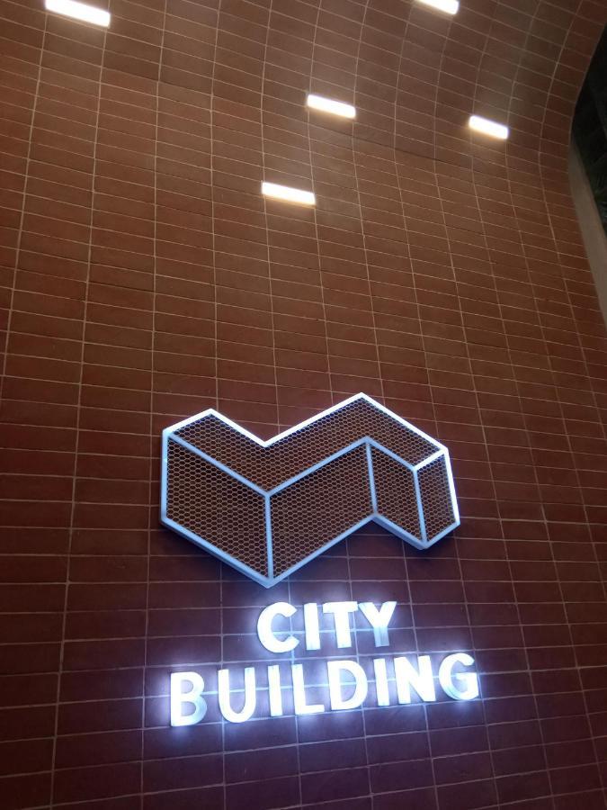 Maboneng Building Free Wifi And Swimming Pool 3*