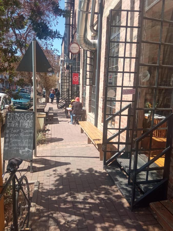 Hotel Maboneng Building Free Wifi And Swimming Pool Joanesburgo