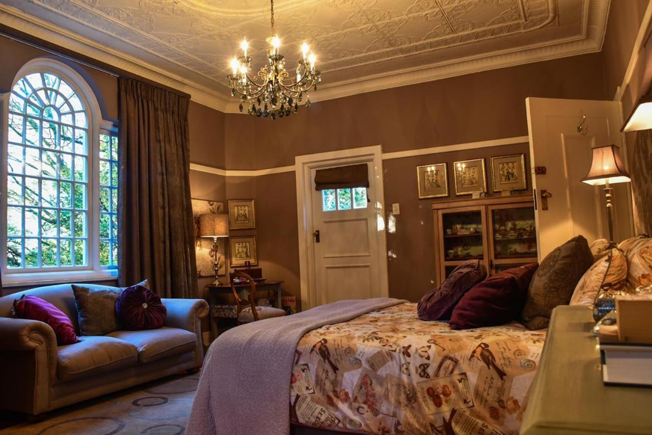 The Great Gatsby Houghton Bed & Breakfast *