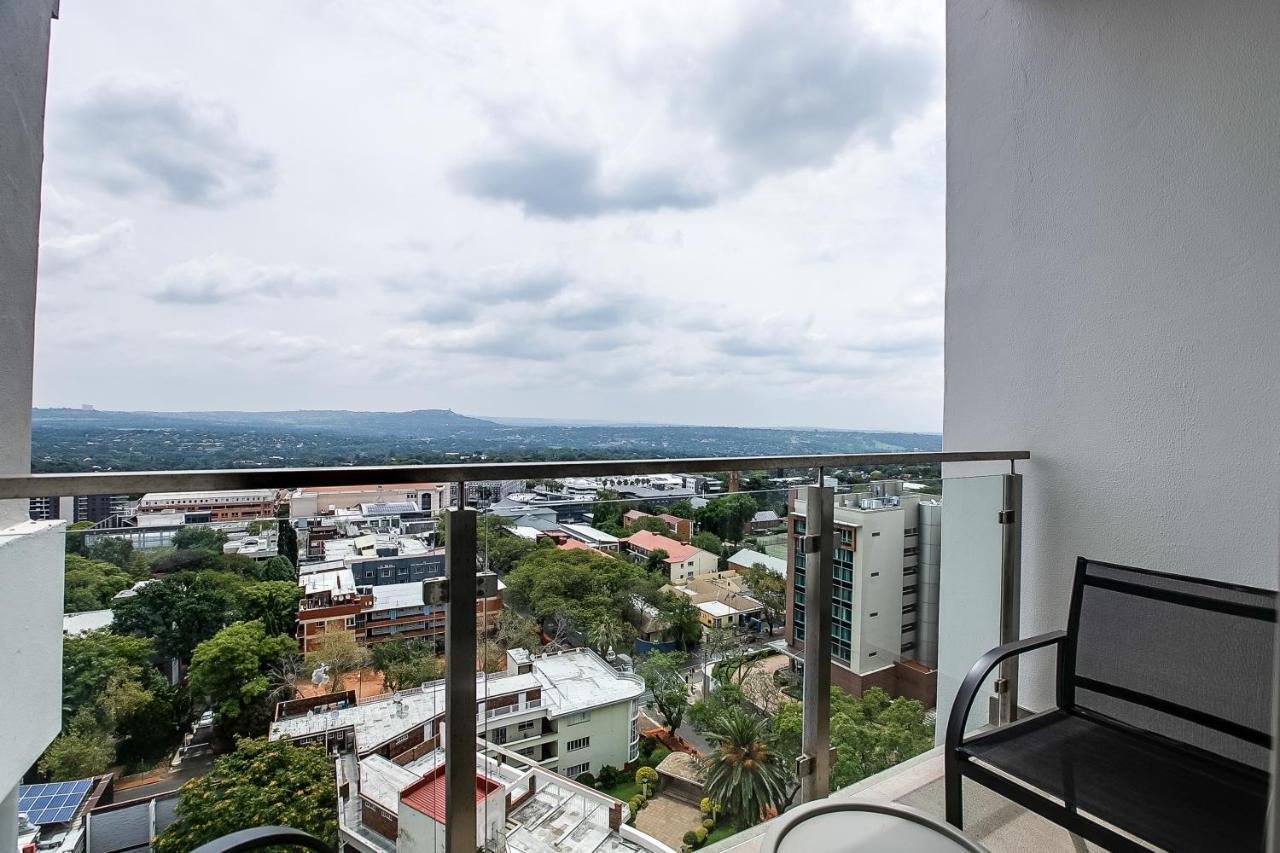 Apartment The Serviced Collection At The Tyrwhitt Rosebank Johannesburg
