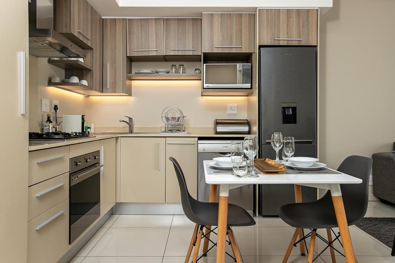The Serviced Collection At The Tyrwhitt Rosebank Apartment