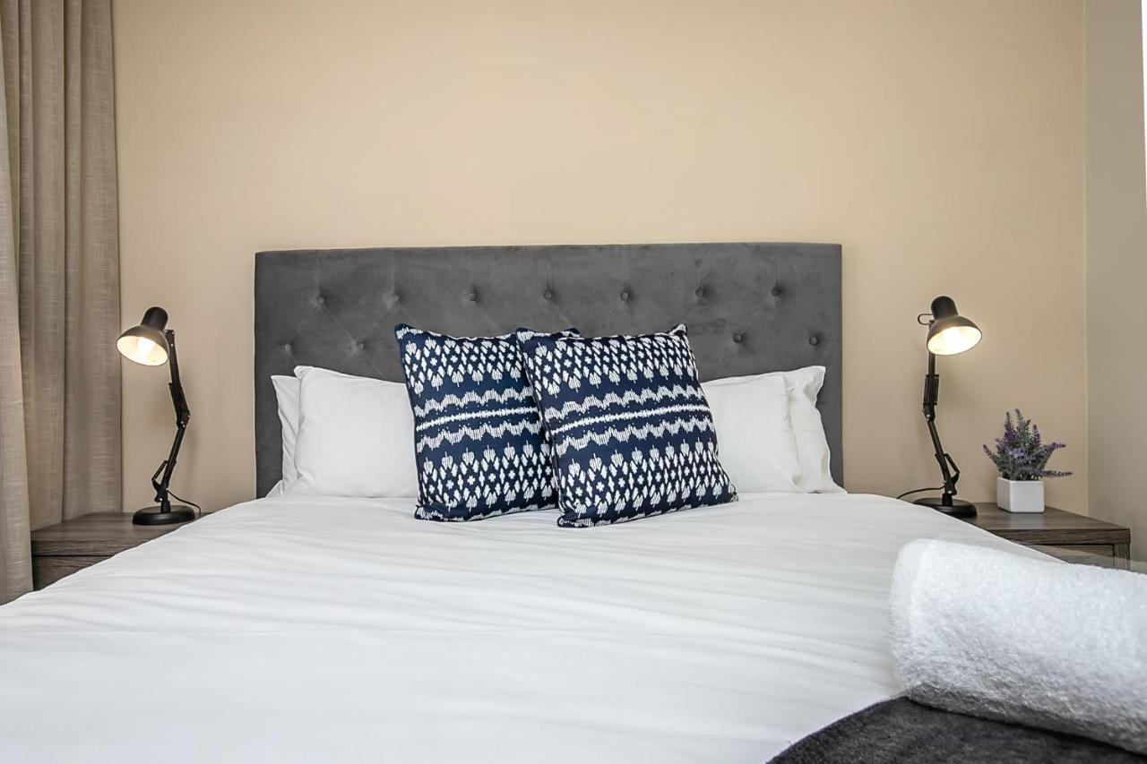 The Serviced Collection At The Tyrwhitt Rosebank Apartment Johannesburg