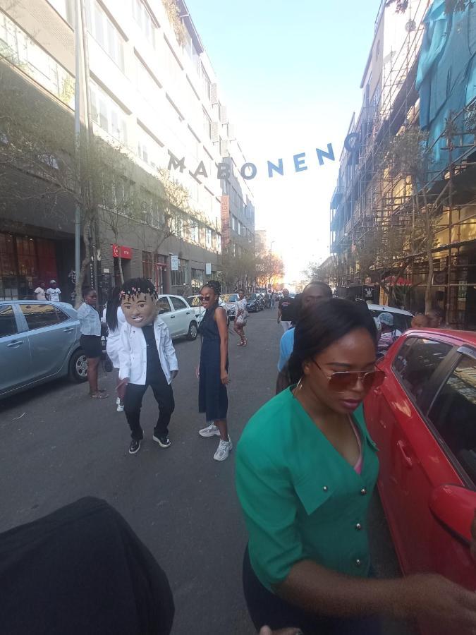 Maboneng Building Free Wifi And Swimming Pool 3*