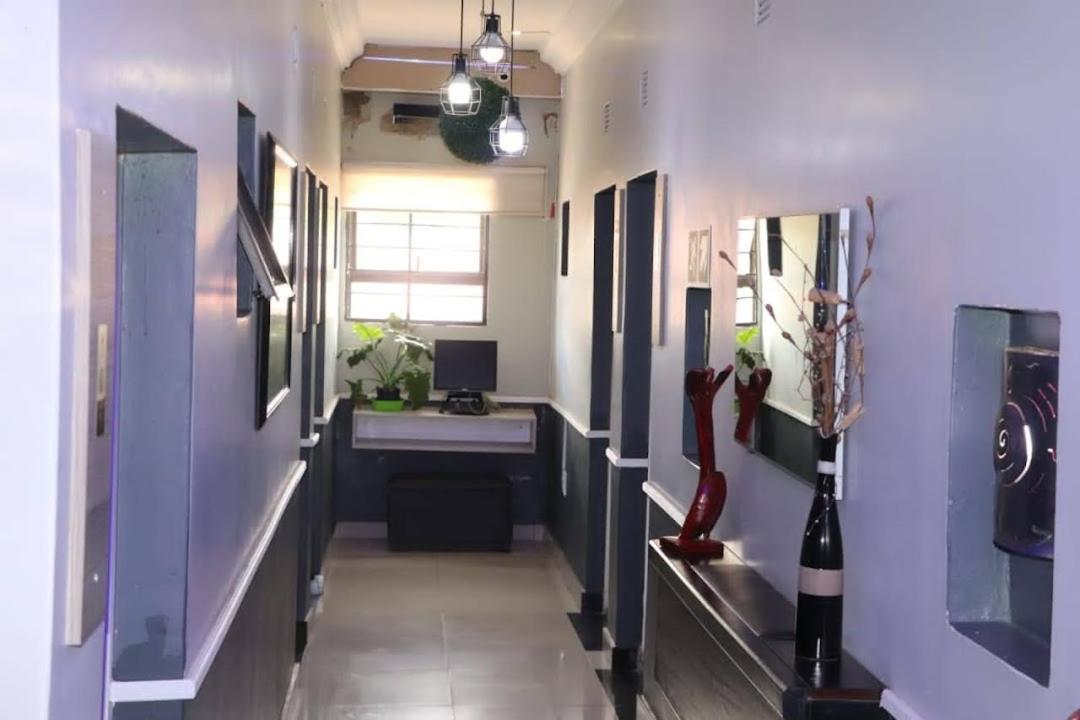 Sleepaway Chalet Johannesburg