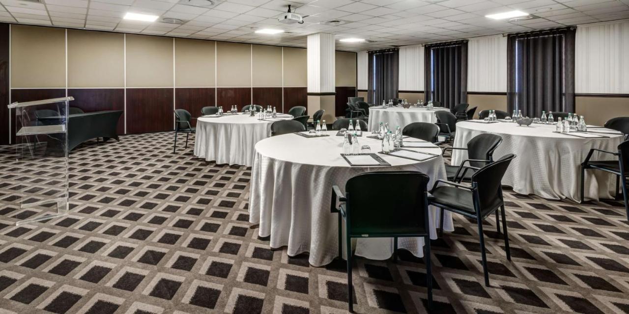54 On Bath, Rosebank 5* Johannesburg