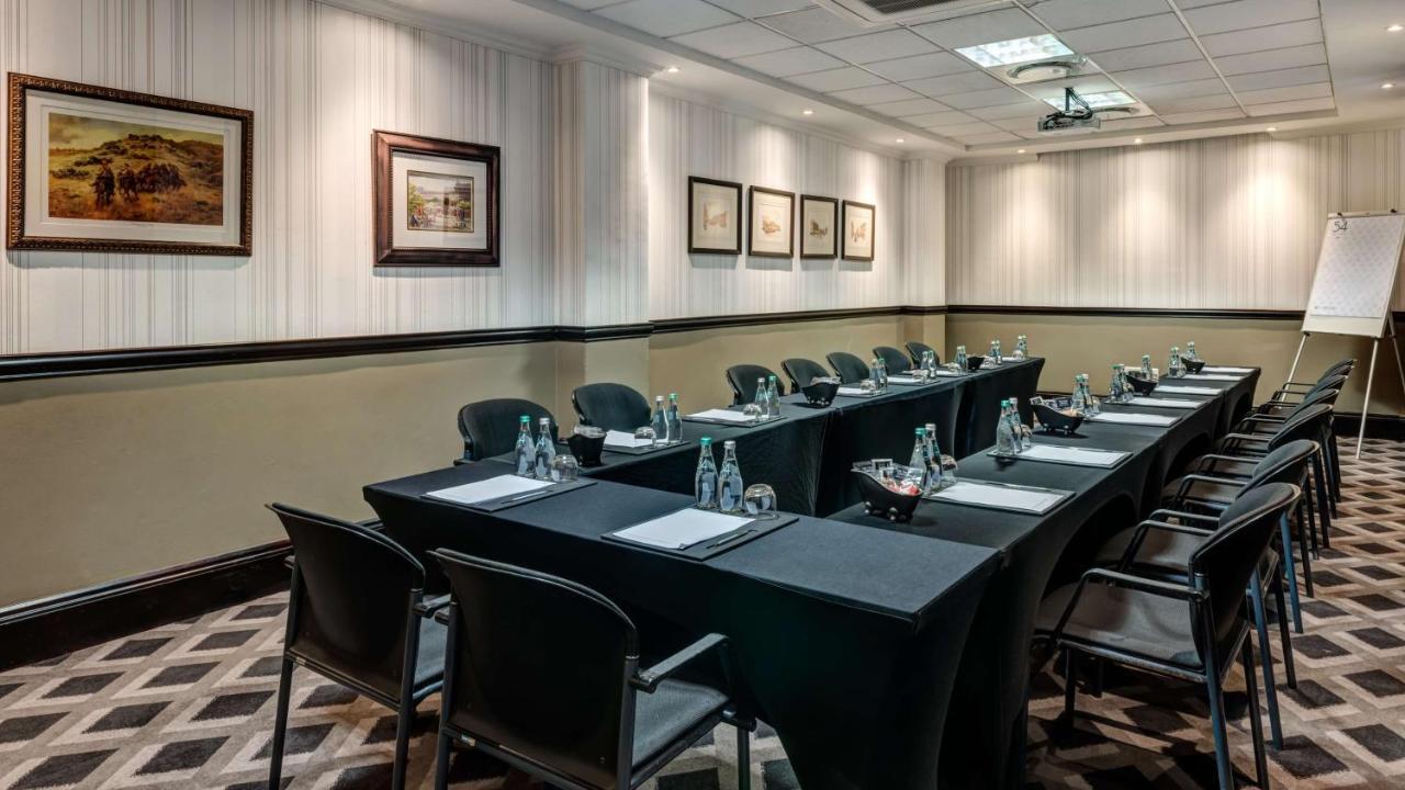 Hotel 54 On Bath, Rosebank Johannesburg