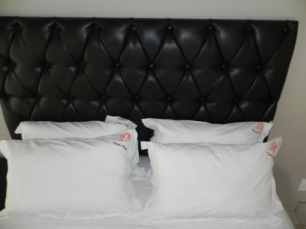 Owee's Place Guest house 4*
