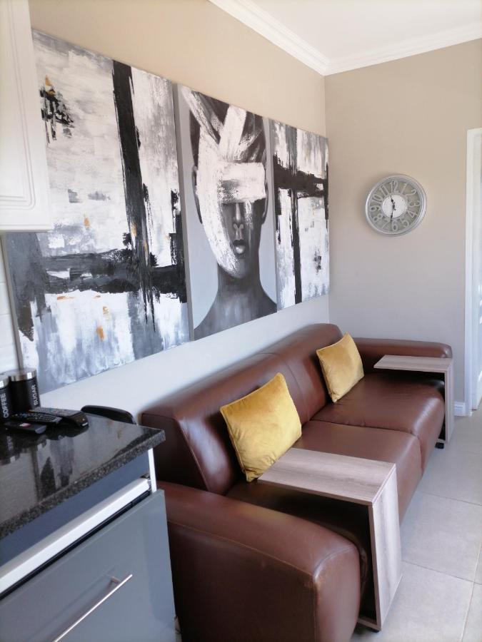 Cityview, A Stunning Modern * Johannesburg
