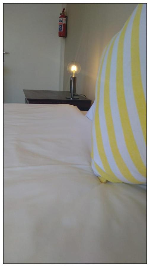 Apartment Dumelang Executive Lodge- In Sandton Johannesburg